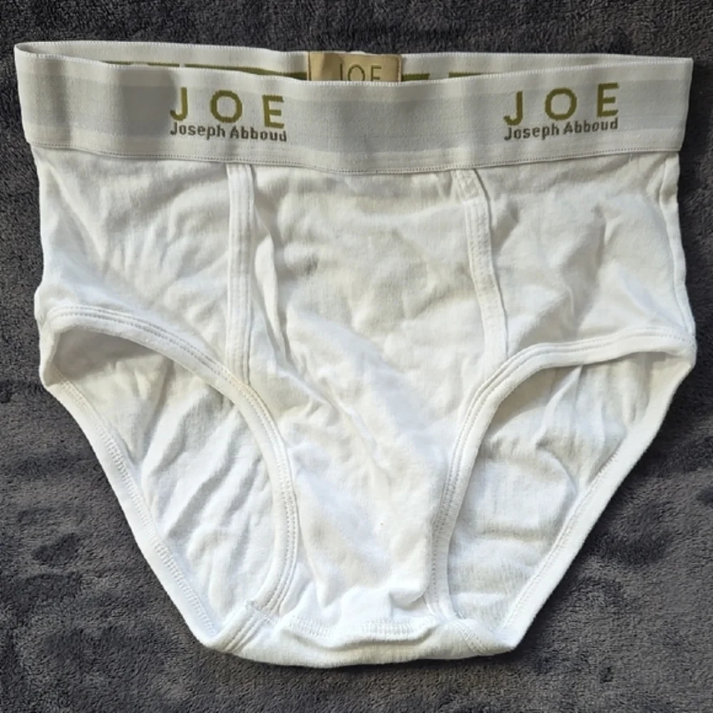 Joseph Abboud White Briefs with Comfortable Fit and Soft Material - Picture 1 of 3